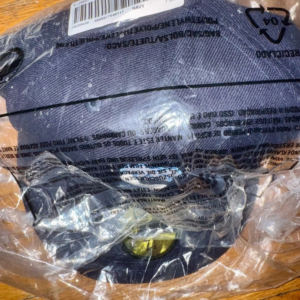 Supreme x New Era S Logo Frozen Navy Cap with Red Box Logo size 7 3/8 - Picture 4 of 4